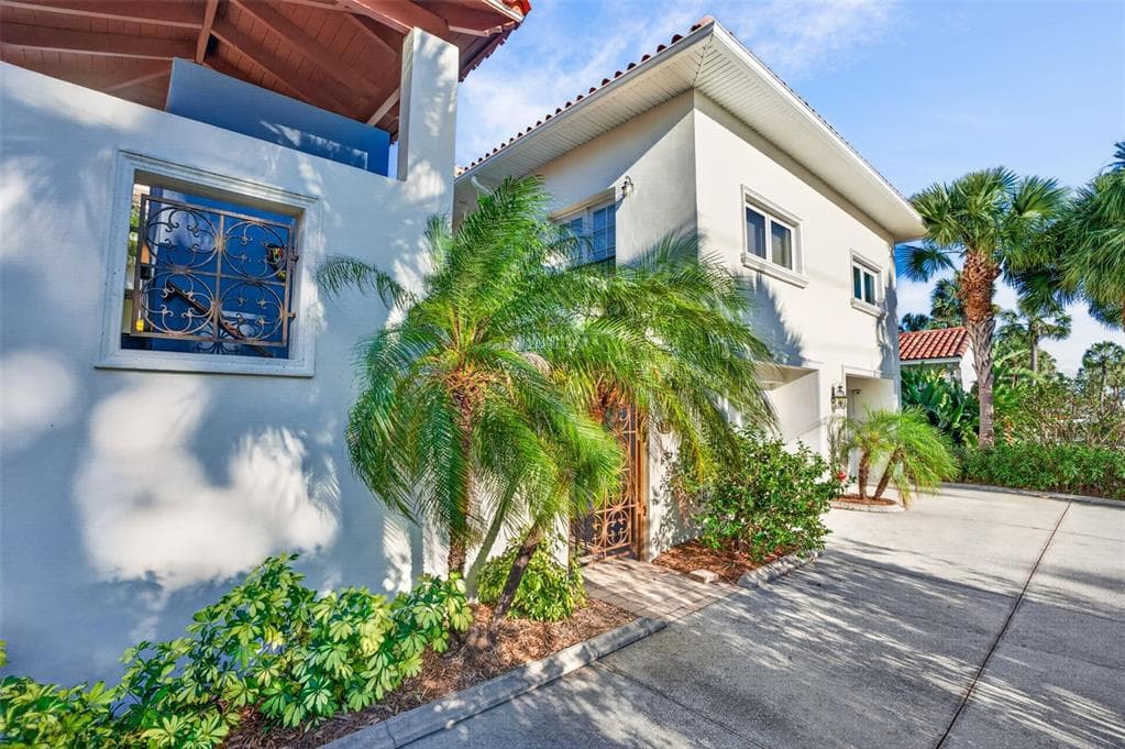831 MANDALAY AVENUE, CLEARWATER BEACH, FL 33767 — zdjęcie 3