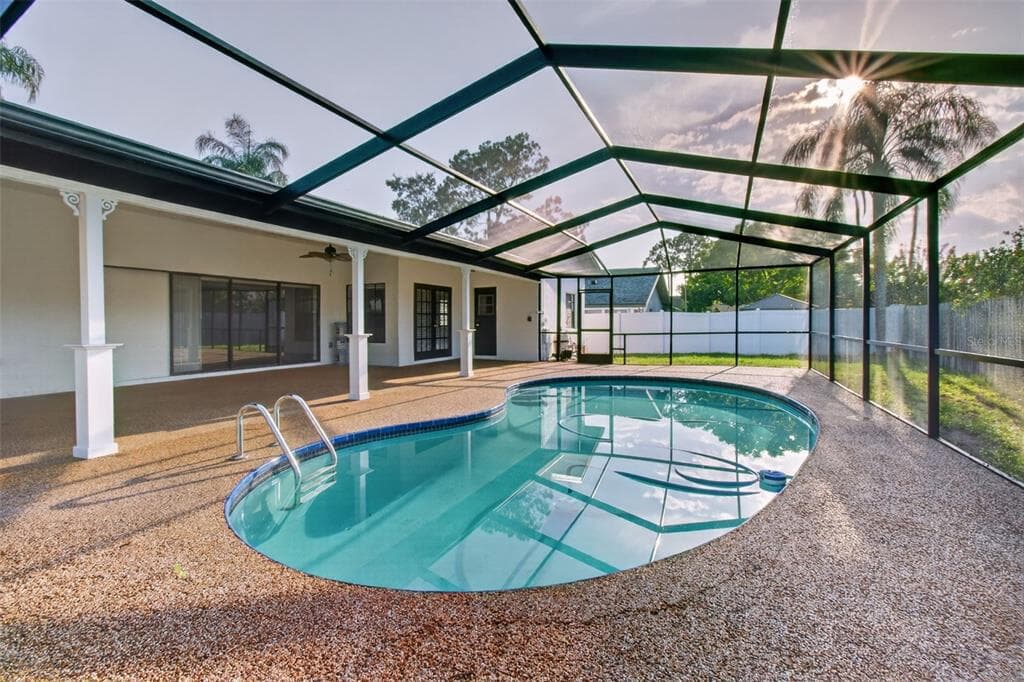 2135 VANCE AVENUE, PALM HARBOR, FL 34683 — zdjęcie 4