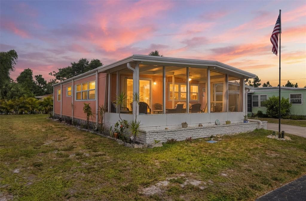 24437 HARBORVIEW ROAD # 5, PUNTA GORDA, FL 33980 — zdjęcie 4