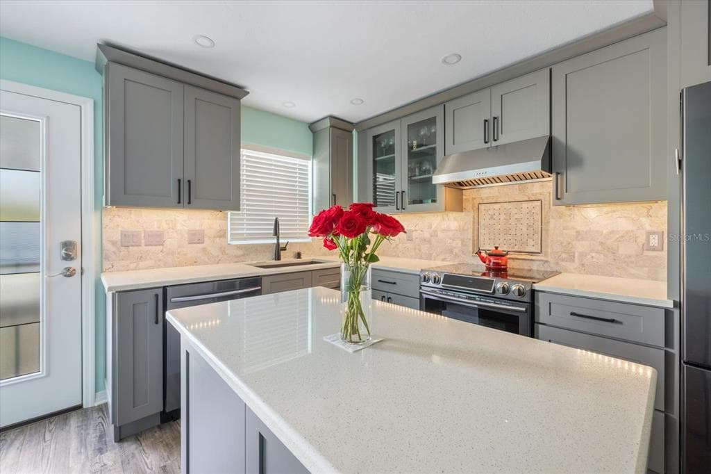 116 VISTA HERMOSA CIRCLE # 204C, SARASOTA, FL 34242 — zdjęcie 5