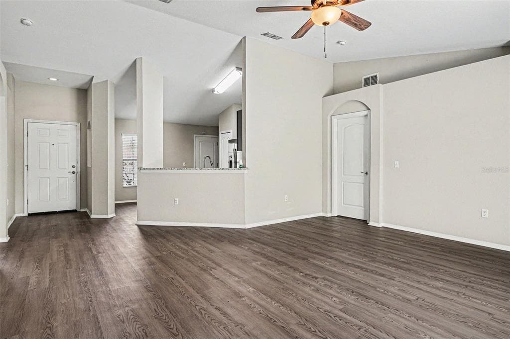8187 WOODVINE CIRCLE, LAKELAND, FL 33810 — zdjęcie 3