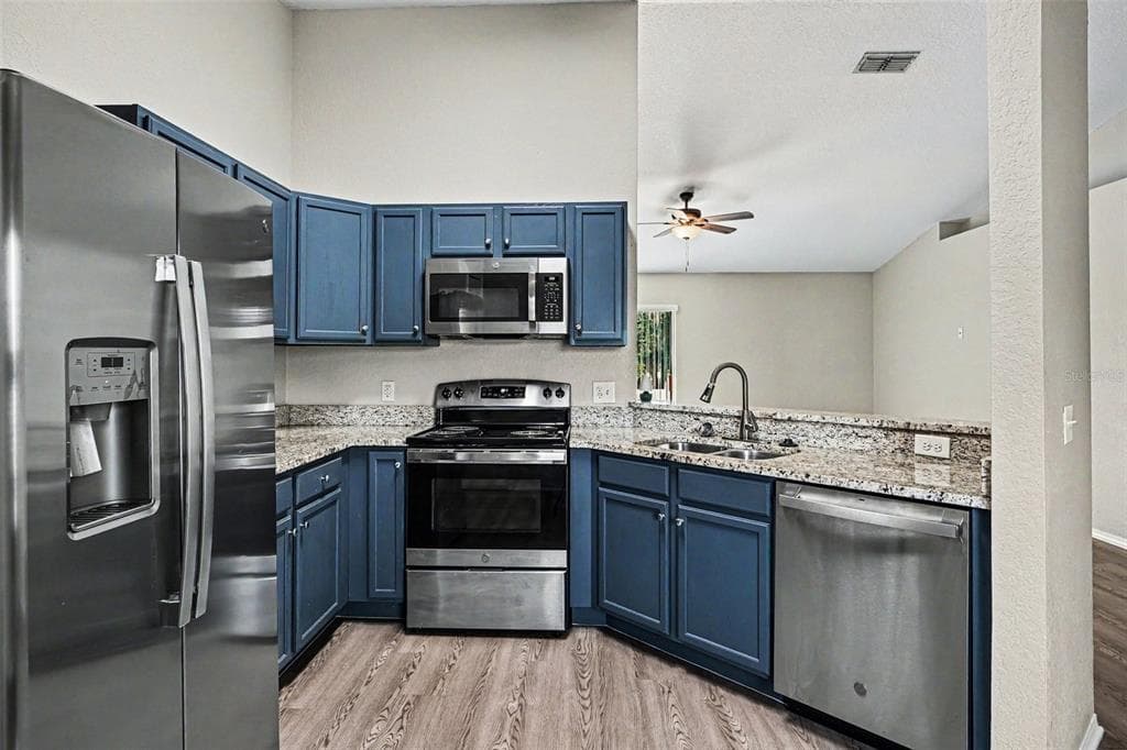 8187 WOODVINE CIRCLE, LAKELAND, FL 33810 — zdjęcie 5