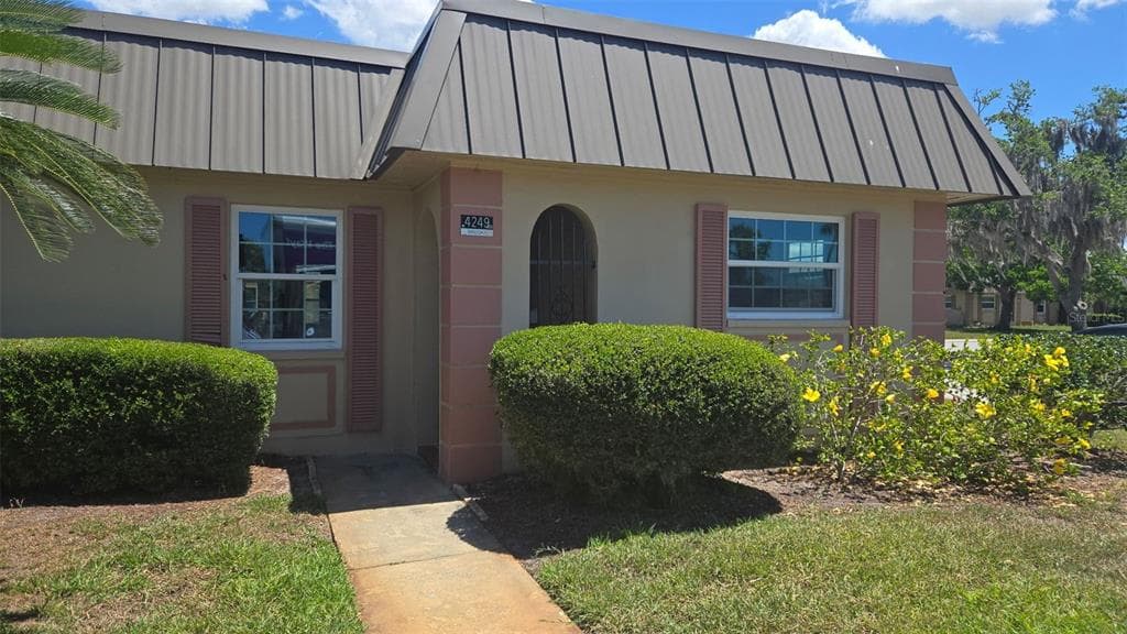 4249 STRATFORD DRIVE # 4249, NEW PORT RICHEY, FL 34652