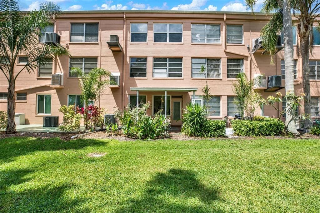 2458 COLUMBIA DRIVE # 24, CLEARWATER, FL 33763 — zdjęcie 3