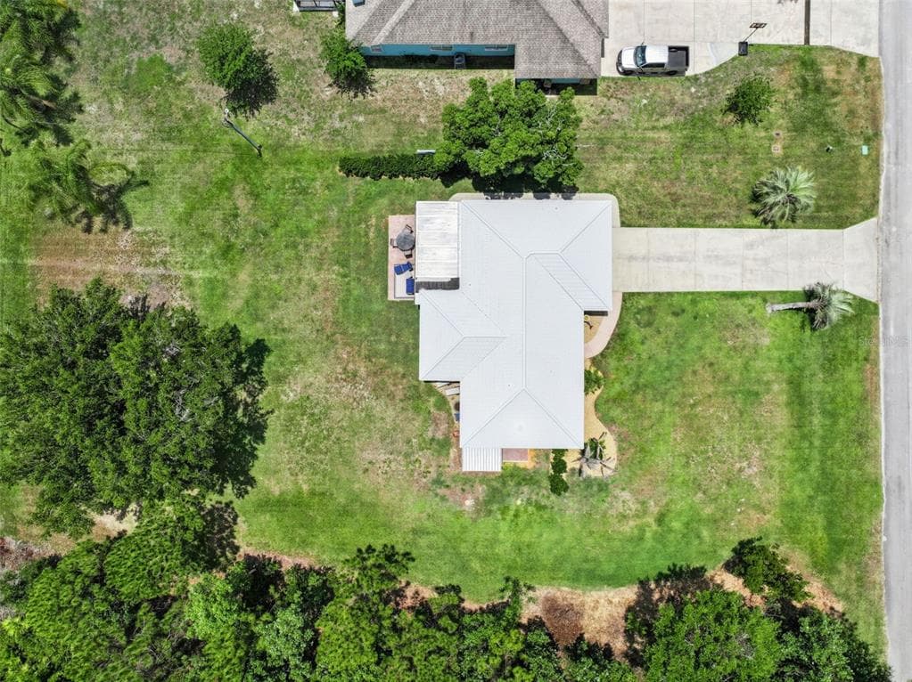 7651 LIMONIA DRIVE, INDIAN LAKE ESTATES, FL 33855 — zdjęcie 2