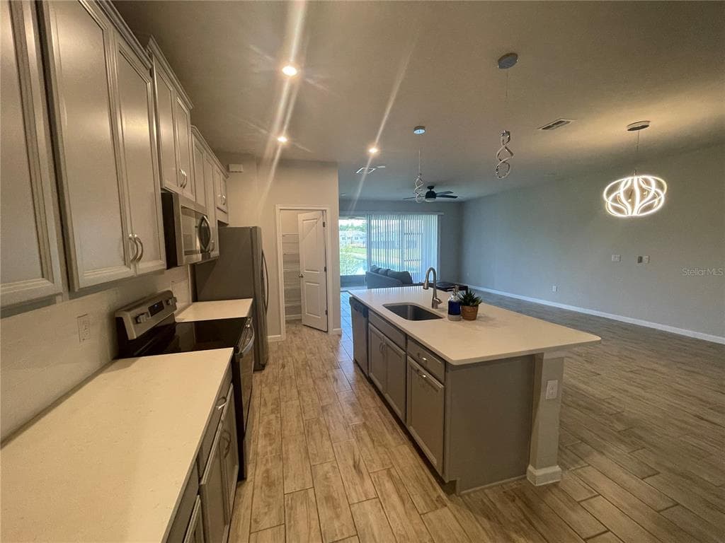 26068 WOVEN WICKER BEND, LUTZ, FL 33559 — zdjęcie 5