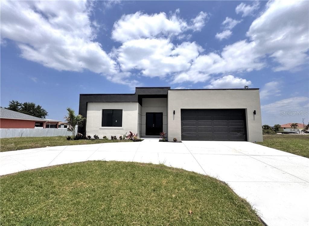 1247 KISMET PARKWAY W, CAPE CORAL, FL 33993 — zdjęcie 2