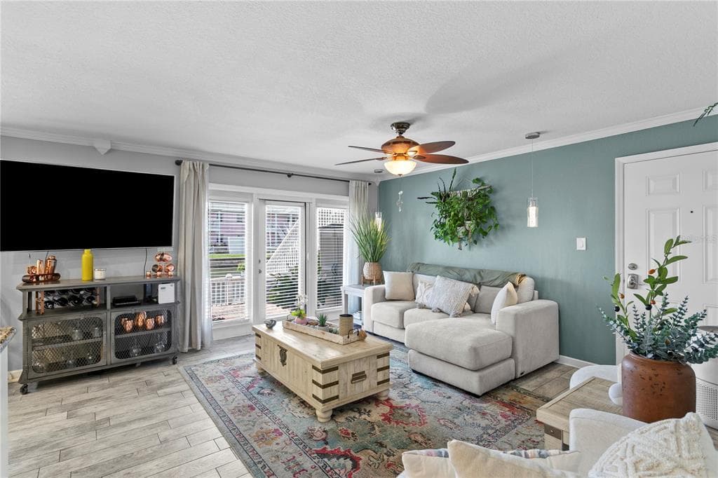 5175 COQUINA KEY DRIVE SE # A, ST PETERSBURG, FL 33705 — zdjęcie 5