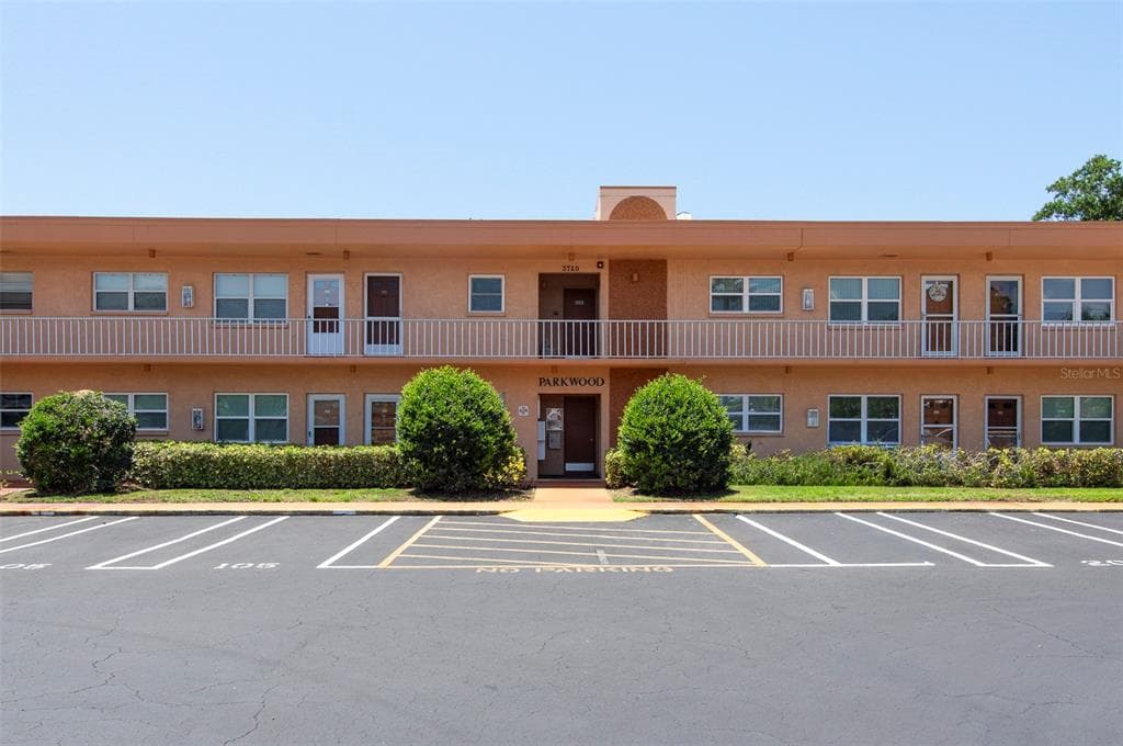 3740 58TH STREET N # 106, ST PETERSBURG, FL 33710 — zdjęcie 2