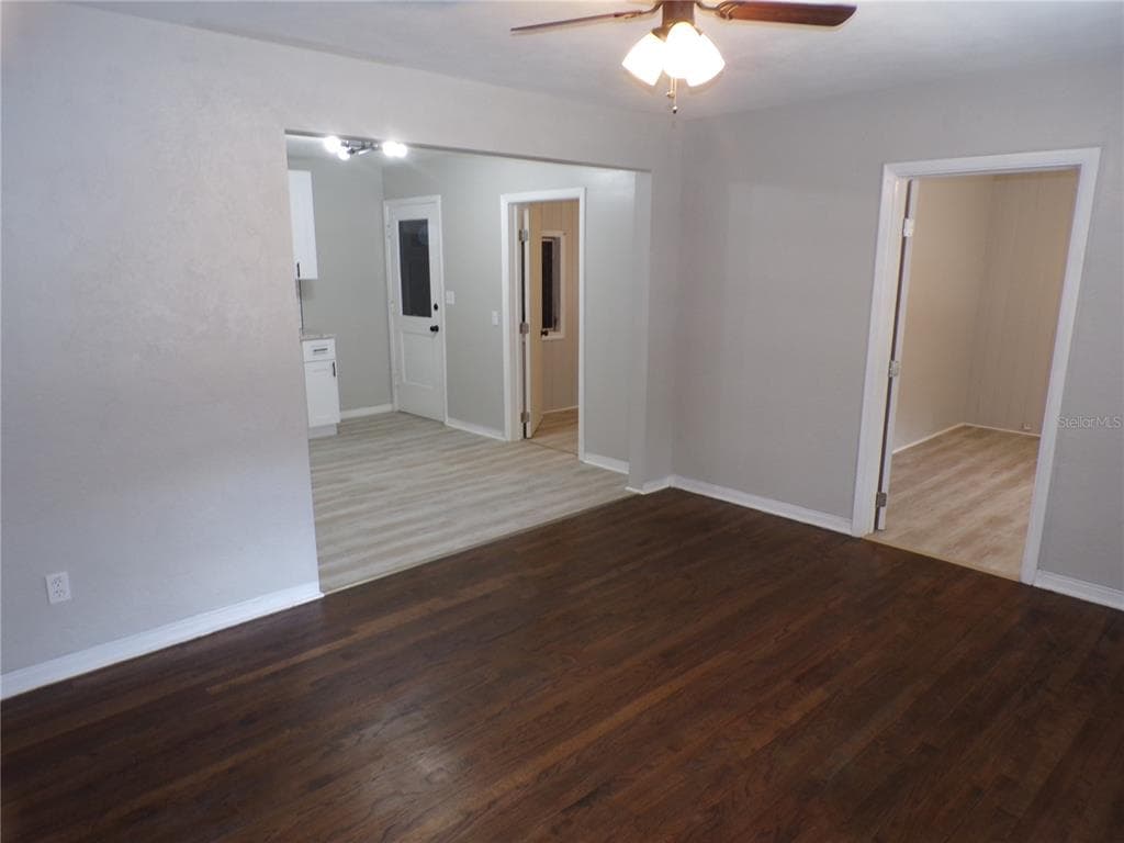 4402 73RD STREET N, ST PETERSBURG, FL 33709 — zdjęcie 3