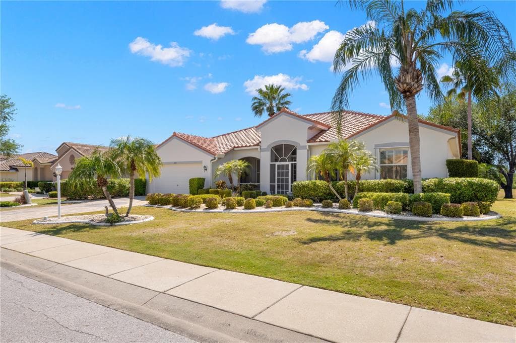 1305 CRYSTAL GREENS DRIVE, SUN CITY CENTER, FL 33573 — zdjęcie 4