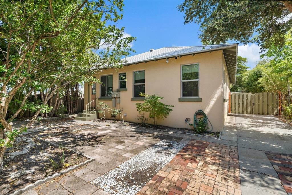 320 OHIO PLACE, SARASOTA, FL 34236 — zdjęcie 2