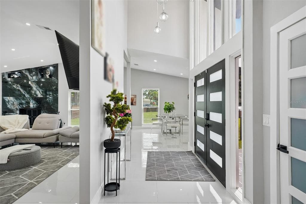 5201 HUNTINGTON STREET NE, ST PETERSBURG, FL 33703 — zdjęcie 3