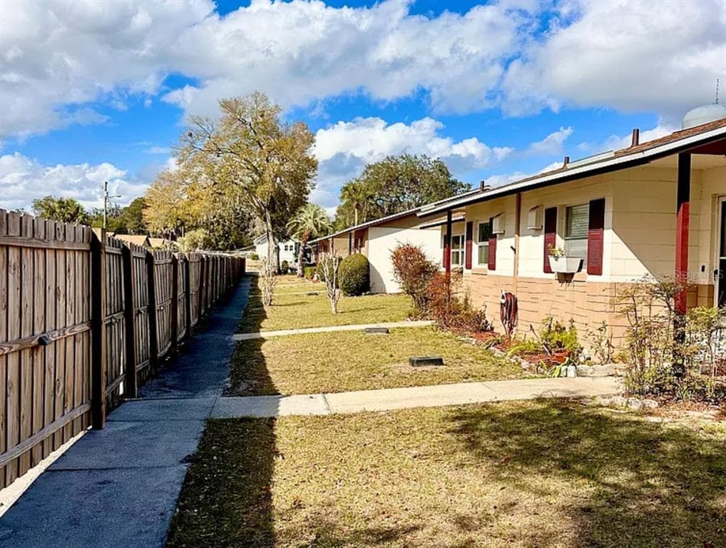 712 E ARIZONA AVENUE # A, DELAND, FL 32724 — zdjęcie 2