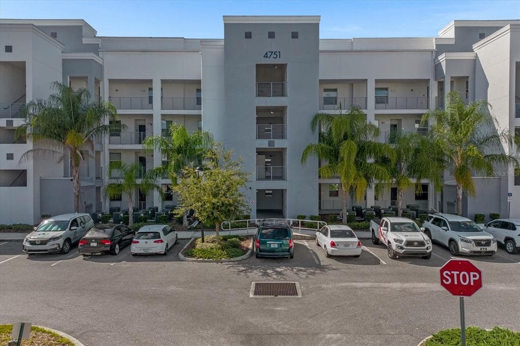 4751 CLOCK TOWER DRIVE # 204, KISSIMMEE, FL 34746