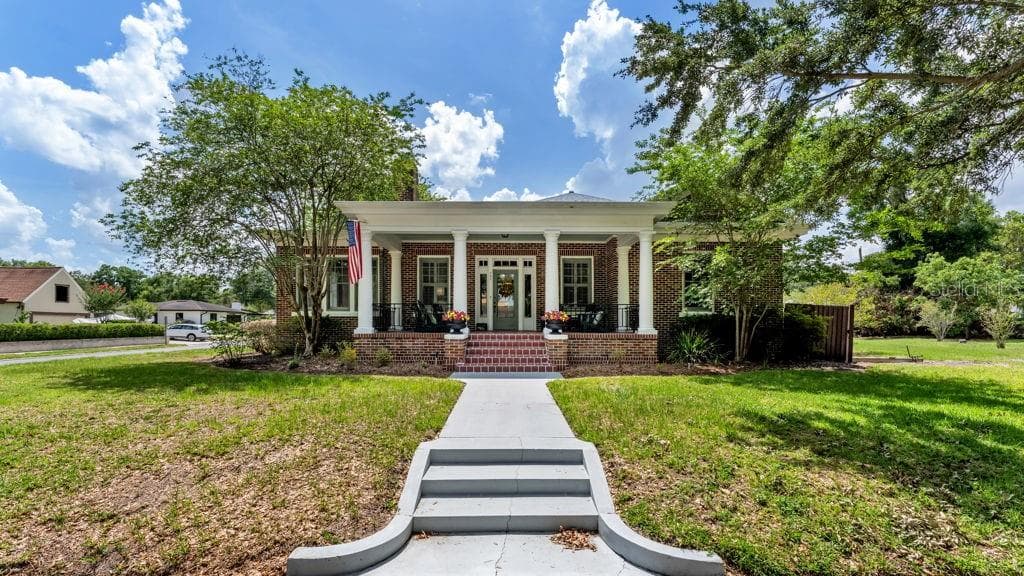 747 S CLAYTON AVENUE, LAKELAND, FL 33801