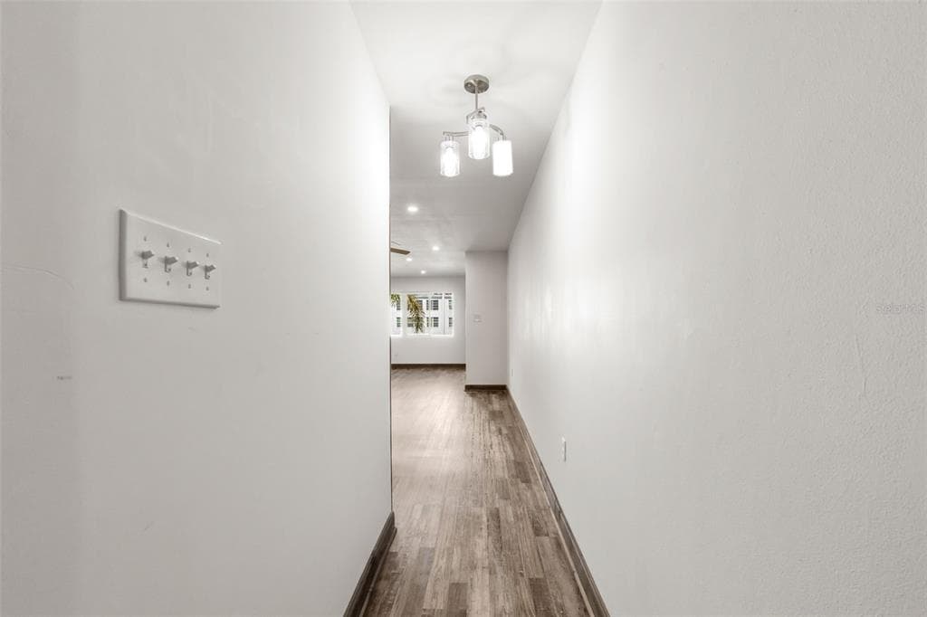 225 COUNTRY CLUB DRIVE # B221, LARGO, FL 33771 — zdjęcie 3