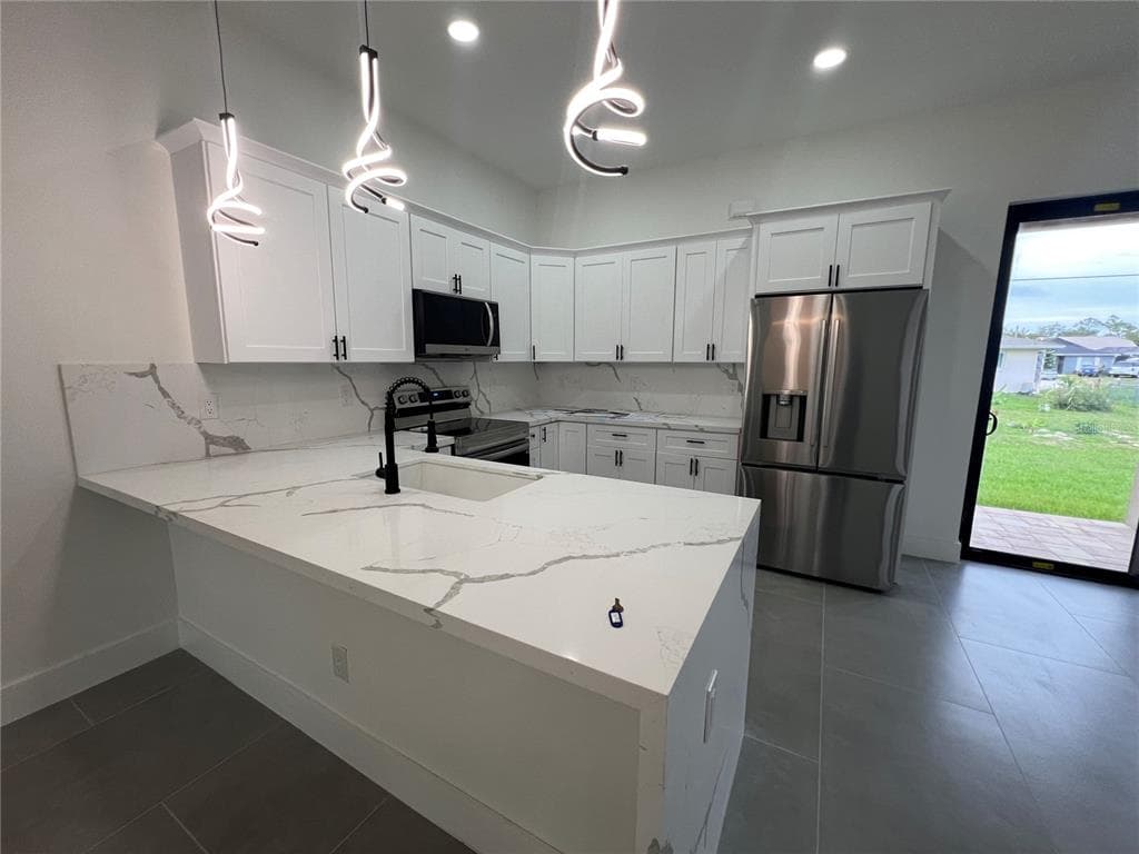 21492 DOLLARD AVENUE, PORT CHARLOTTE, FL 33954 — zdjęcie 5