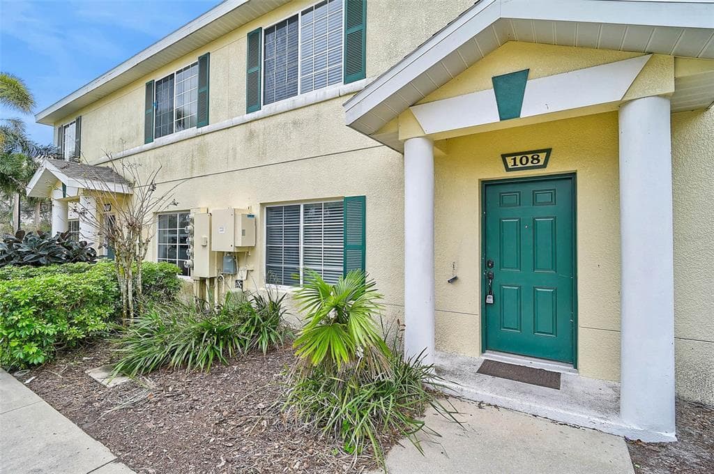 208 CAPE HARBOUR LOOP # 108, BRADENTON, FL 34212