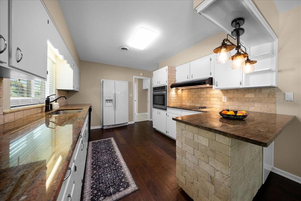 2333 E FORT KING STREET, OCALA, FL 34471 — zdjęcie 2