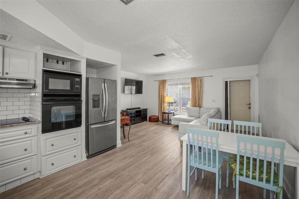 7743 39TH TERRACE N, ST PETERSBURG, FL 33709 — zdjęcie 3
