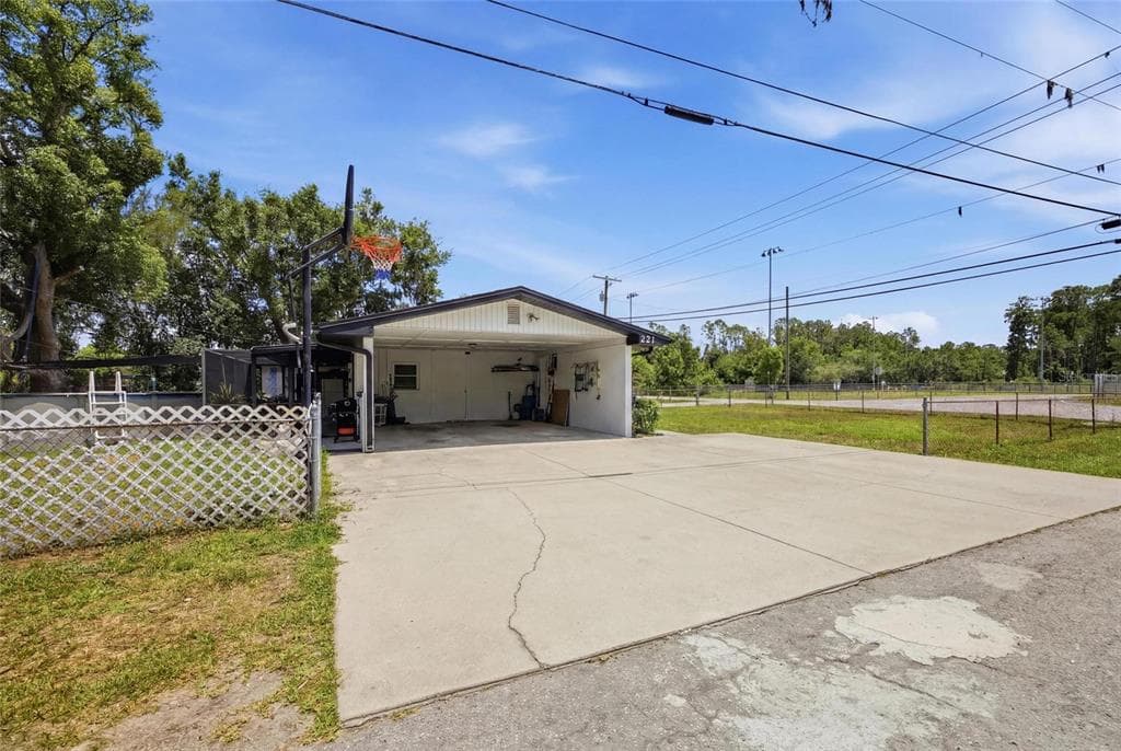 521 W LUTZ LAKE FERN ROAD, LUTZ, FL 33548 — zdjęcie 5