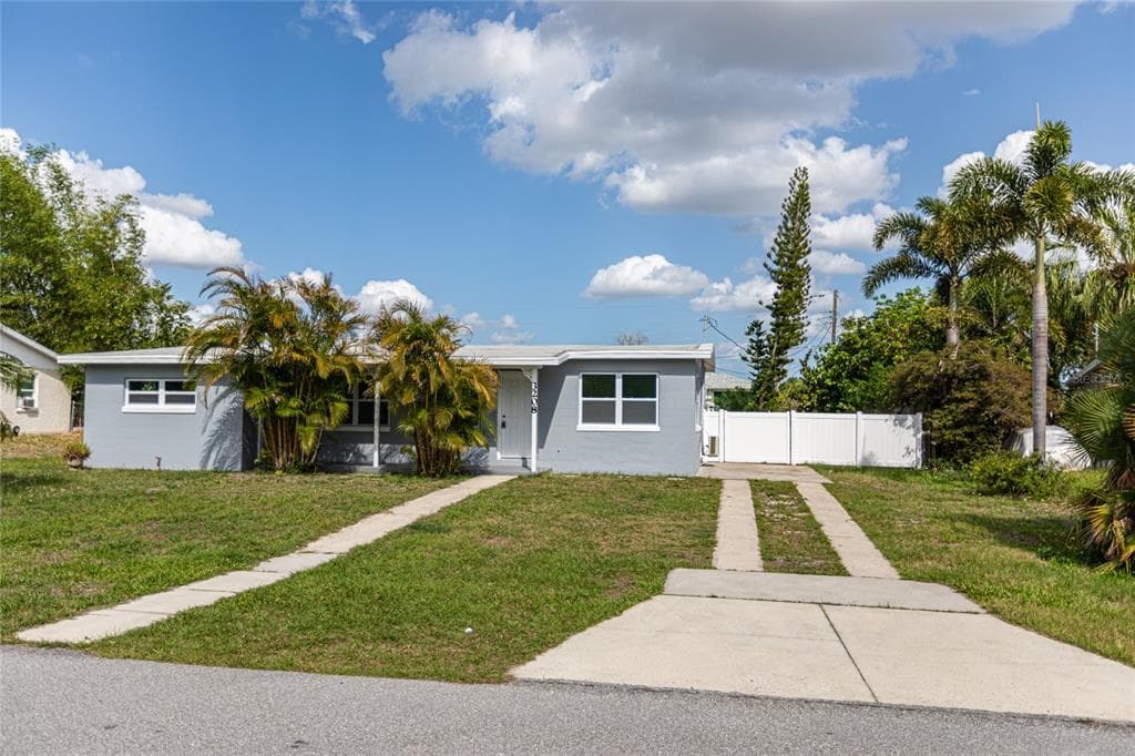 3208 PINETREE STREET, PORT CHARLOTTE, FL 33952