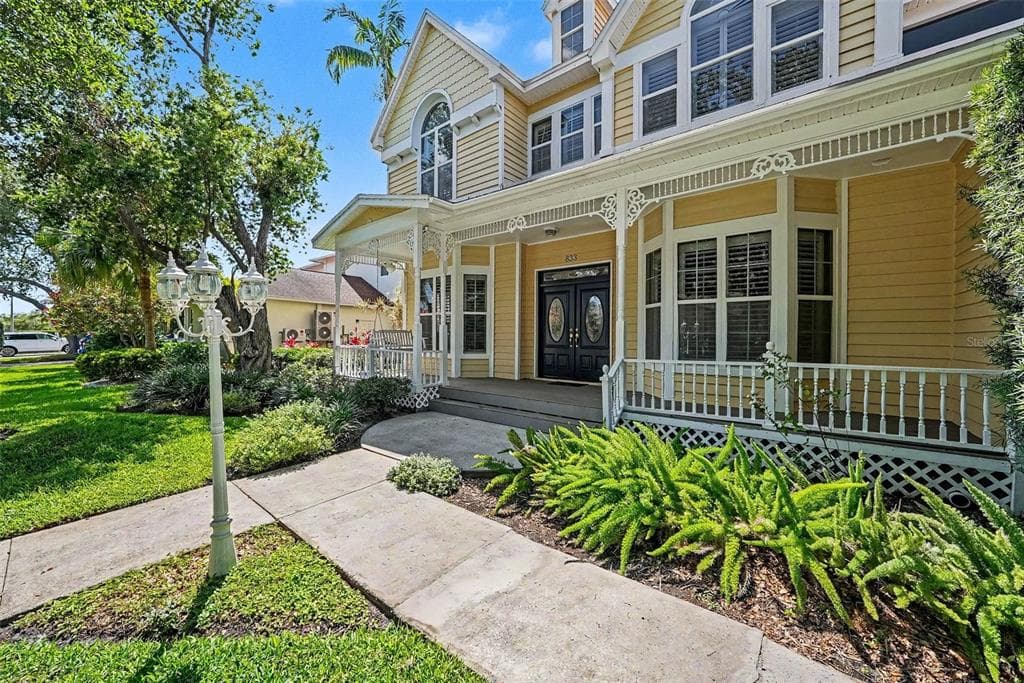 833 MARCO DRIVE NE, ST PETERSBURG, FL 33702 — zdjęcie 2