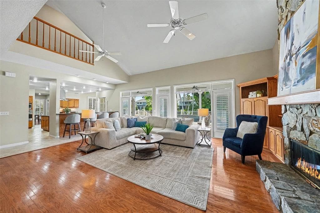 833 MARCO DRIVE NE, ST PETERSBURG, FL 33702 — zdjęcie 4