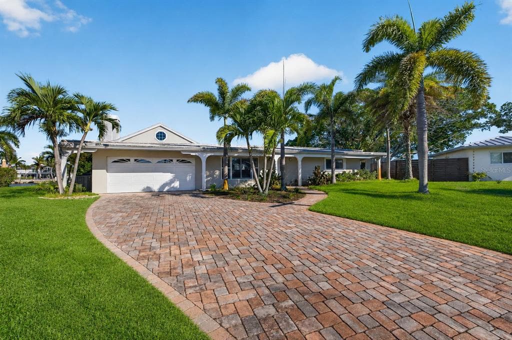 1276 37TH AVENUE NE, ST PETERSBURG, FL 33704 — zdjęcie 4