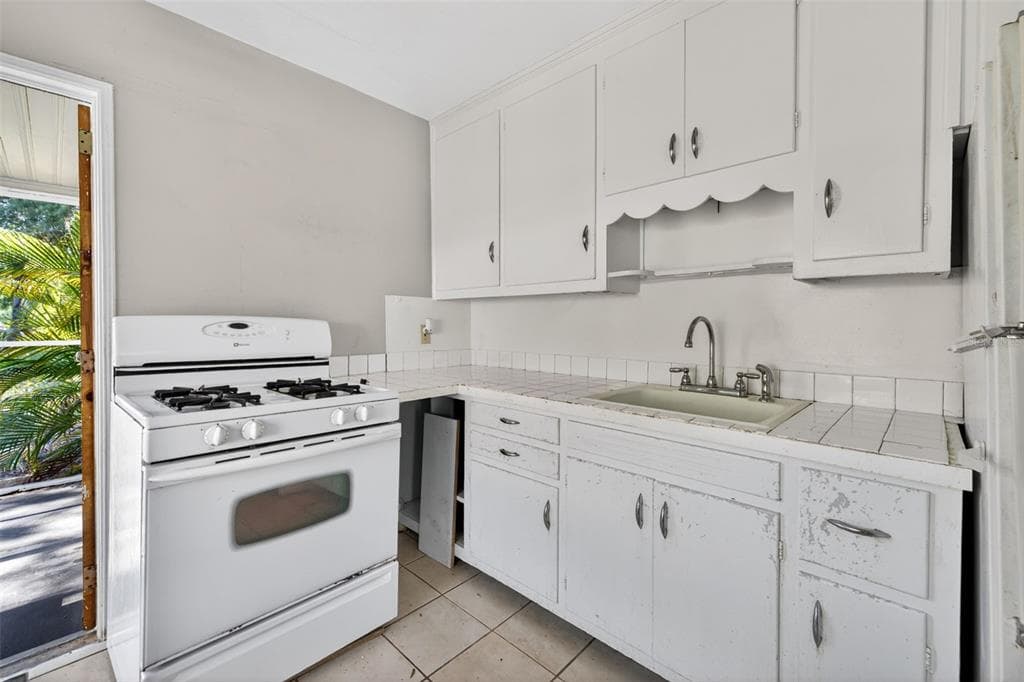 2122 6TH AVENUE N, ST PETERSBURG, FL 33713 — zdjęcie 5