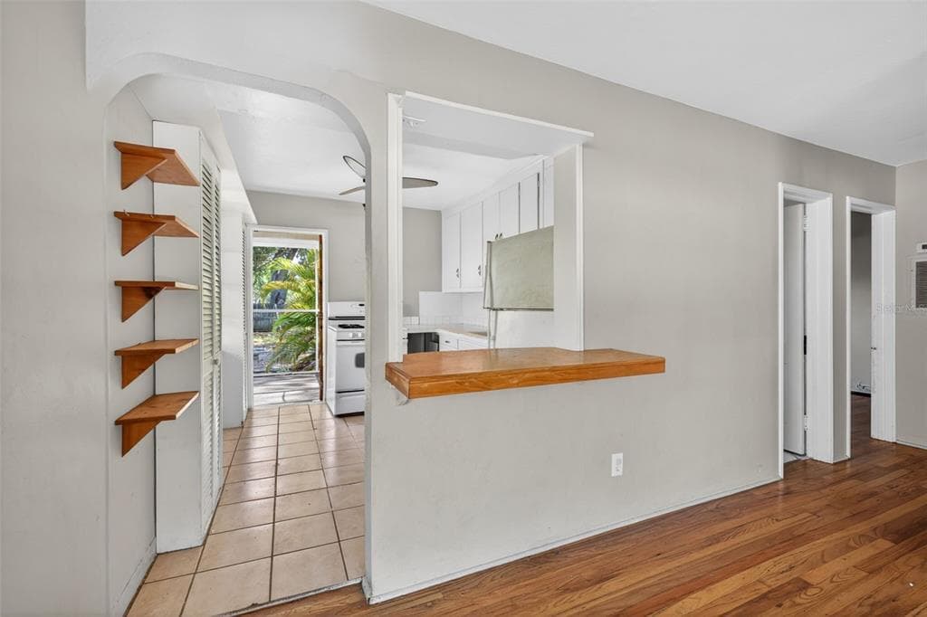 2122 6TH AVENUE N, ST PETERSBURG, FL 33713 — zdjęcie 4