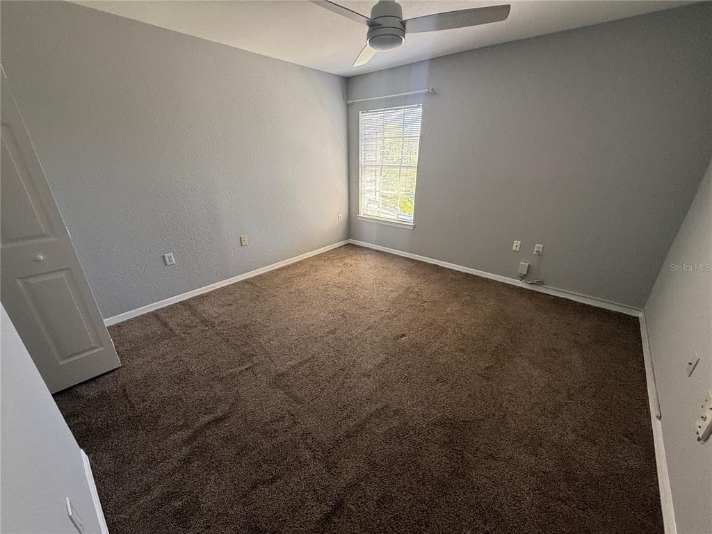 8932 MANOR LOOP # 205, LAKEWOOD RANCH, FL 34202 — zdjęcie 5