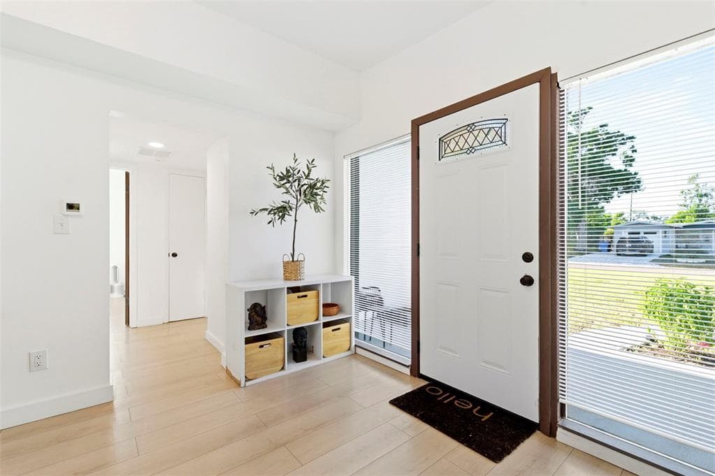 6350 HAMPTON DRIVE N, ST PETERSBURG, FL 33710 — zdjęcie 5