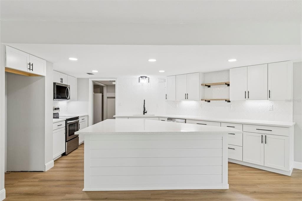 2533 DOLLY BAY DRIVE # 101, PALM HARBOR, FL 34684 — zdjęcie 2