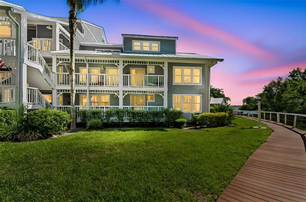 2533 DOLLY BAY DRIVE # 101, PALM HARBOR, FL 34684