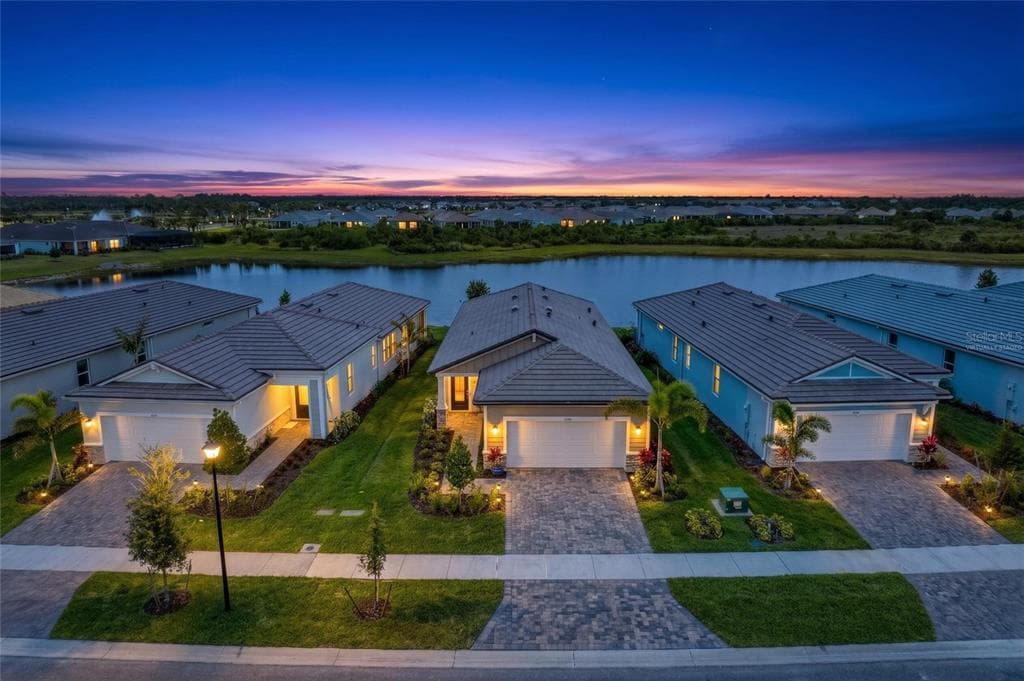 11566 BOUNDLESS TERRACE, VENICE, FL 34293
