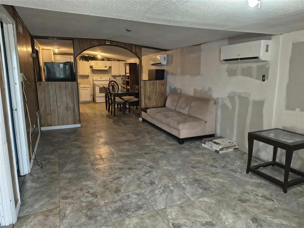 611 SHORT STREET, PLANT CITY, FL 33563 — zdjęcie 4