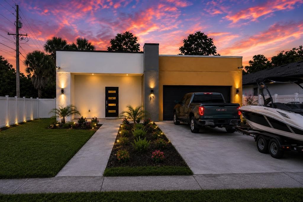 67 W 10TH STREET, APOPKA, FL 32703