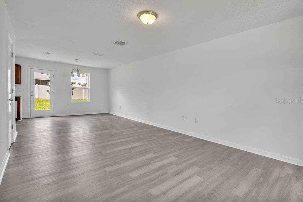 303 ANCHOVIE COURT, POINCIANA, FL 34759 — zdjęcie 2