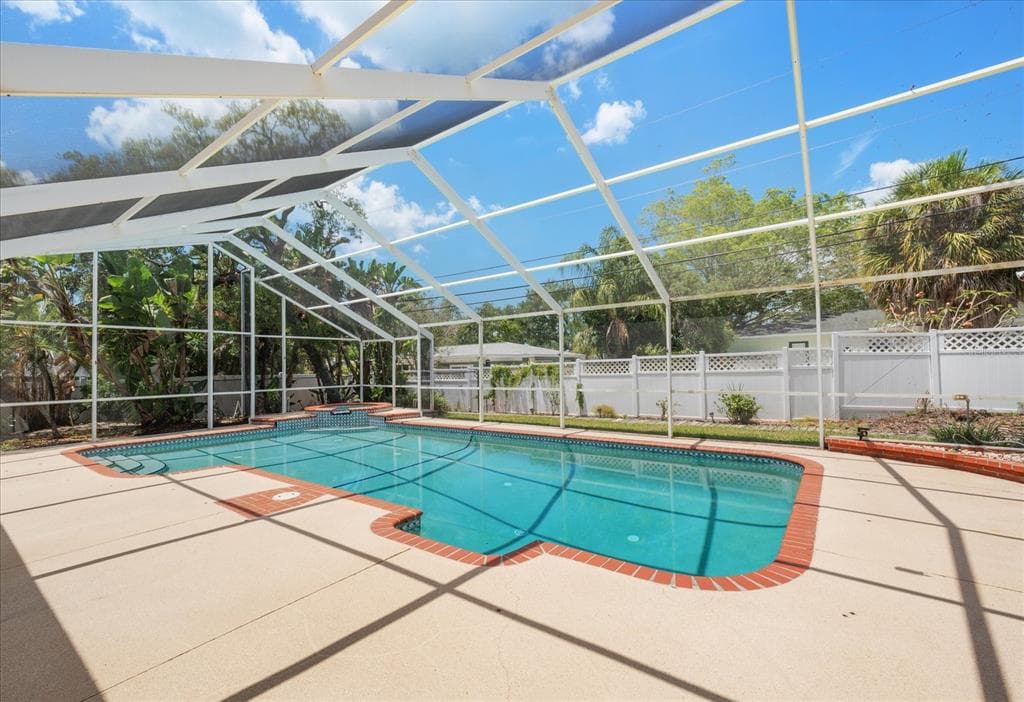802 ALLAMANDA DRIVE, LARGO, FL 33770 — zdjęcie 2