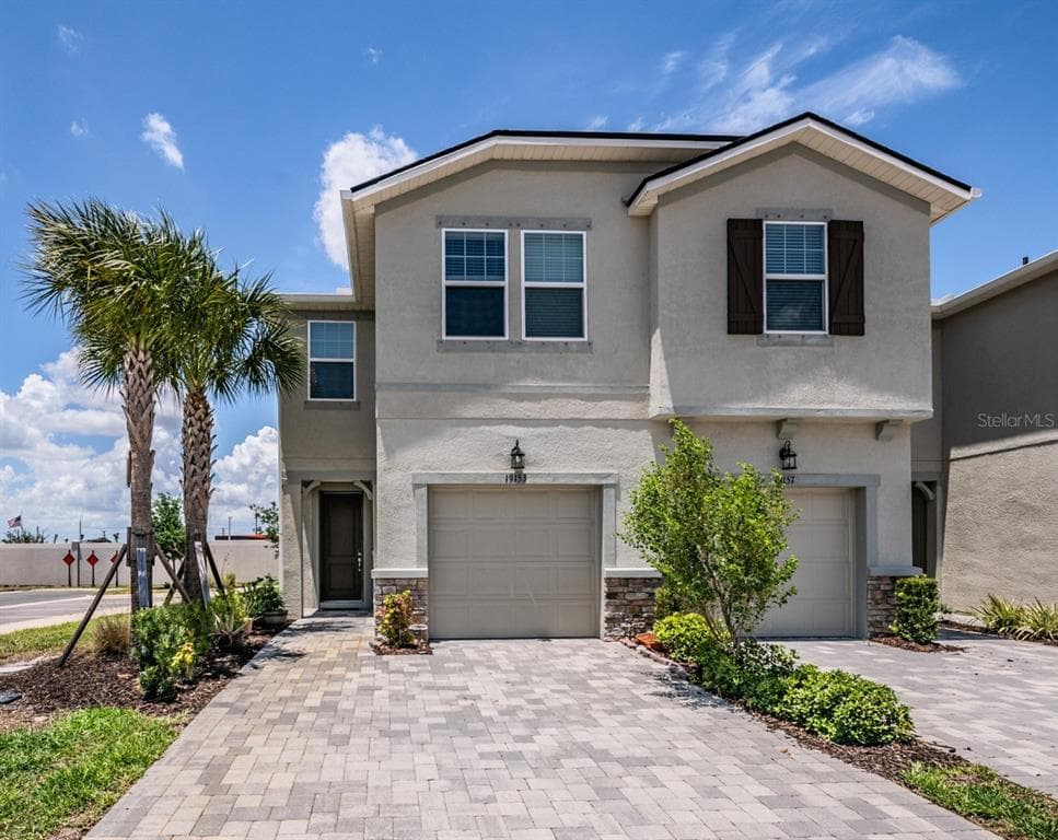19153 ELSIMONT ISLE, LUTZ, FL 33558