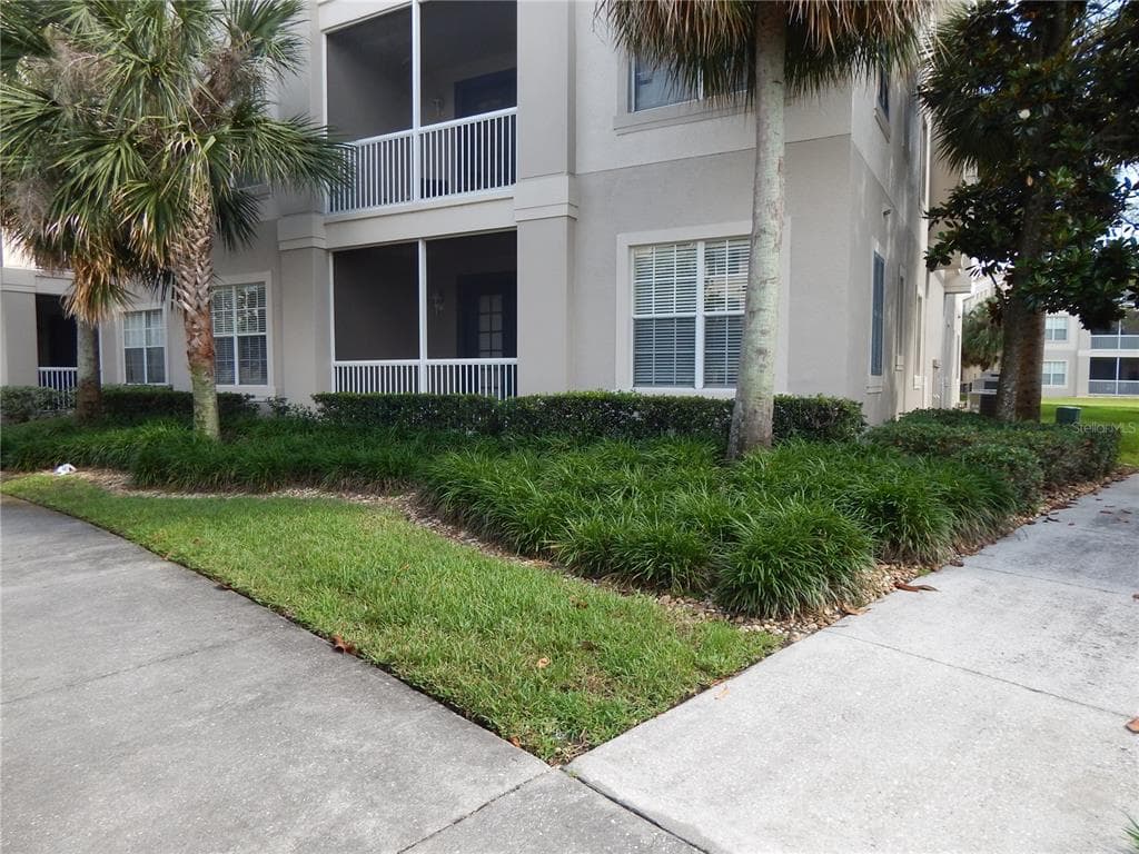 3300 WHITESTONE CIRCLE # 107, KISSIMMEE, FL 34741