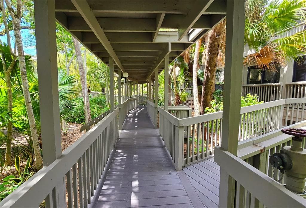 1335 LANDINGS DRIVE # 9, SARASOTA, FL 34231 — zdjęcie 2