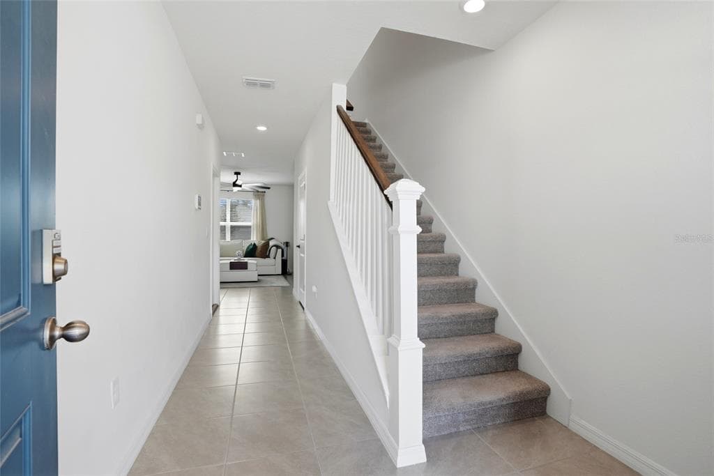 5674 CHORLEYWOOD LANE, WESLEY CHAPEL, FL 33545 — zdjęcie 4