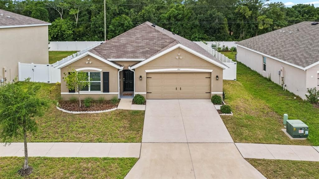 1911 BLUE STREAM STREET, RUSKIN, FL 33570 — zdjęcie 2