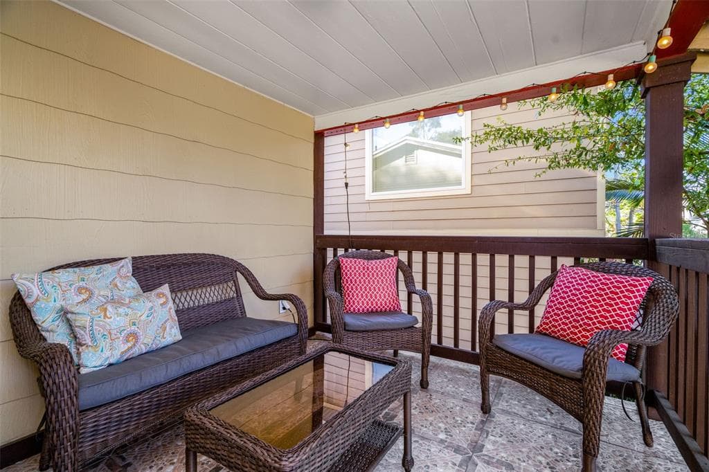 826 11TH AVENUE S # Apt 1, ST PETERSBURG, FL 33701 — zdjęcie 2