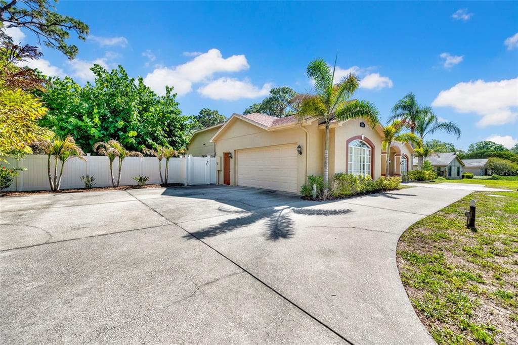 6341 GOVERNORS DRIVE, NEW PORT RICHEY, FL 34655 — zdjęcie 4