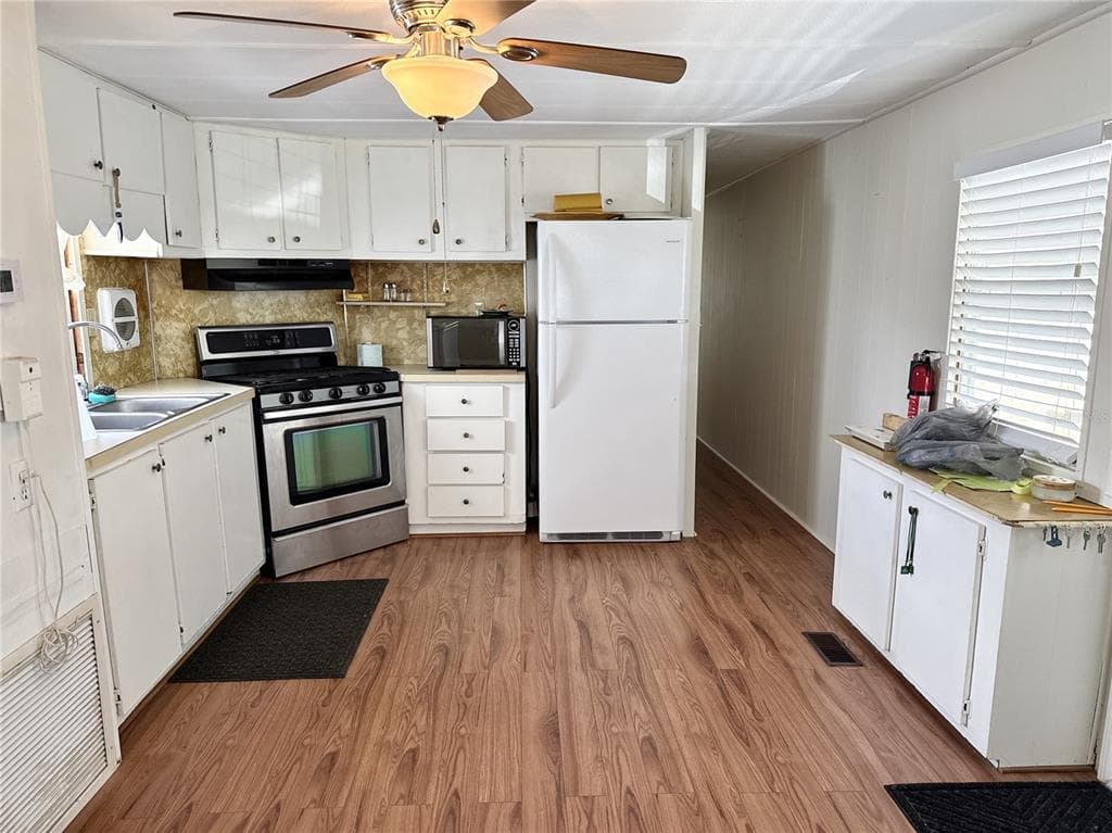 425 MOUNT PINEY AVENUE NE # 681, ST PETERSBURG, FL 33702 — zdjęcie 4