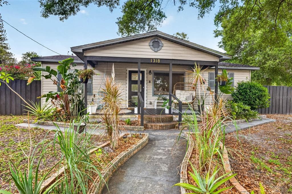 1318 W RAMBLA STREET, TAMPA, FL 33612